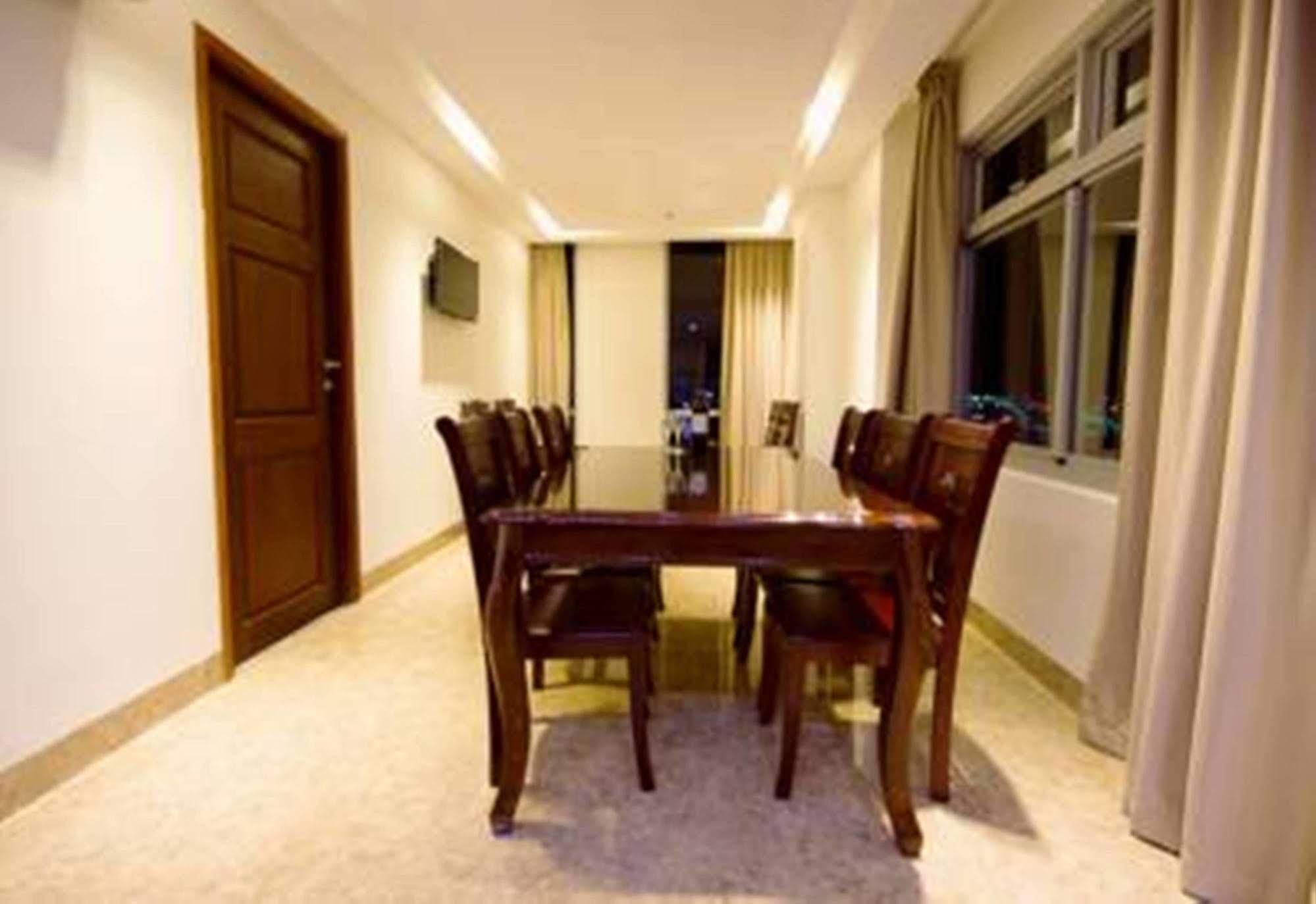 דה נאנג Oyo 236 Hoa Mai Boutique Hotel מראה חיצוני תמונה